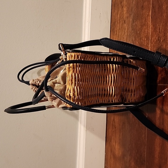 Kate spade wing it butterfly basket purse EUC - Picture 8 of 9